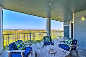 Gulf View + Beach Access: Galveston Resort Condo!