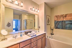 Gulf View + Beach Access: Galveston Resort Condo!