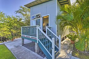 1 Mile to Magic Sands Beach: Kailua-kona Cottage