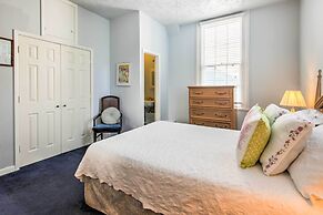 Vintage Galveston Apt < 1/2 Mi to Porretto Beach!