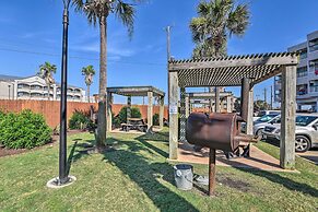 Walk to Beach: Casa Del Mar Condo w/ Ocean Views!