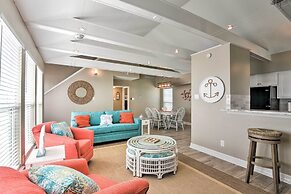 Beachfront Galveston Oasis: Balconies, Ocean View!
