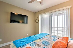 Beachfront Galveston Oasis: Balconies, Ocean View!