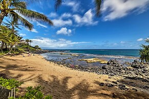 Condo w/ Lanai at Beginning of Road to Hana!