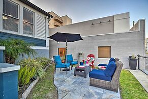 Retro-style Studio in Historic Downtown Home!