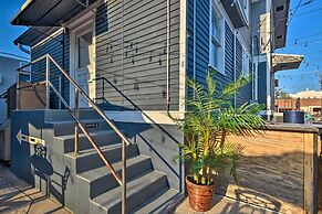 Retro-style Studio in Historic Downtown Home!