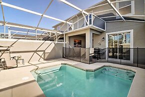 Disney-area Townhome w/ Lanai & Resort Amenities!