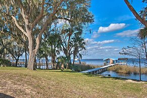 2 Living Rooms: Crescent City Home