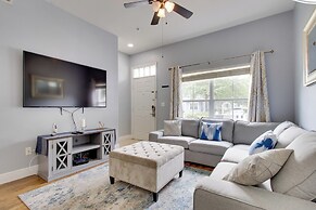 12 Mi to Disney: Family Home w/ Resort Amenities!