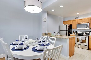 12 Mi to Disney: Family Home w/ Resort Amenities!