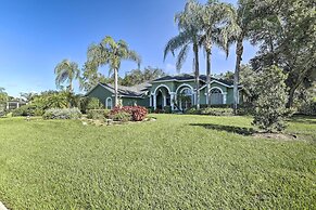 Luxurious Home w/ Private Pool & Lanai Near Tampa!