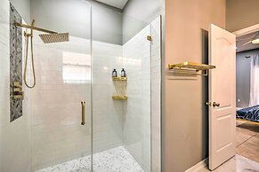 Sunny Clermont Retreat w/ Lanai: 12 Mi to Disney!