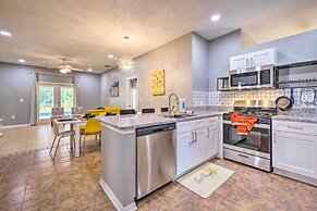 Sunny Clermont Retreat w/ Lanai: 12 Mi to Disney!