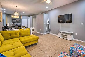 Sunny Clermont Retreat w/ Lanai: 12 Mi to Disney!