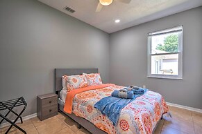 Sunny Clermont Retreat w/ Lanai: 12 Mi to Disney!