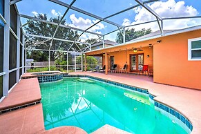 Sunny Clermont Retreat w/ Lanai: 12 Mi to Disney!