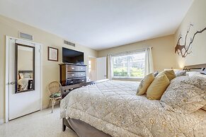 Ft Lauderdale Apt w/ Pool - 1 Mi to Beach Access!