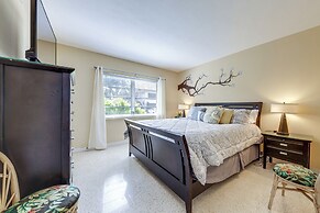 Ft Lauderdale Apt w/ Pool - 1 Mi to Beach Access!