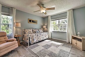 1 Mi to Boat Launch: Crystal River Home w/ Dock