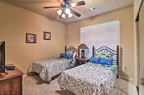 Davenport Condo w/ Pool Access - 11 Mi to Disney!