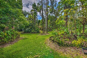 Cozy Pahoa Hideaway Near Black-sand Beaches!