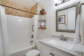 Turtle Bay Condo w/ Pool Access & Golf Course!