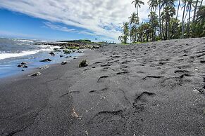 'the Aloha Green House' Retreat w/ Ocean Views!