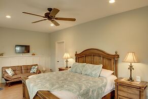 'the Aloha Green House' Retreat w/ Ocean Views!