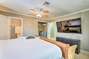 Las Vegas Getaway w/ Patio & Grill: ~3mi to Strip!