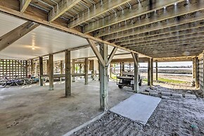 Cozy Waterfront 'island House' on Live Oak Island!