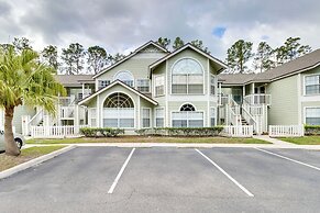 Condo w/ Pool Access & Patio: 8 Mi to Disney!