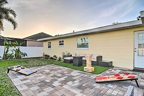 Sunny Seminole Home w/ Gas Grill + Fire Pit!