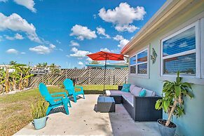 Canalfront Hudson Home W/private Dock & Yard!