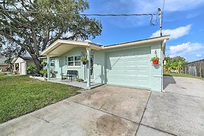 Canalfront Hudson Home W/private Dock & Yard!