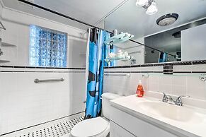 Canalfront Hudson Home W/private Dock & Yard!