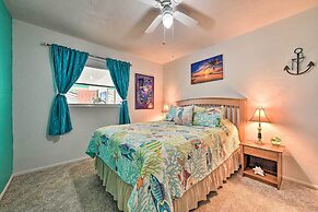 Pet-friendly Bradenton Home ~ 3 Mi to Cortez Beach