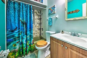 Pet-friendly Bradenton Home ~ 3 Mi to Cortez Beach