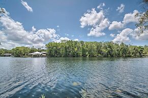 Riverview Homosassa Escape w/ Dock + Lanai!