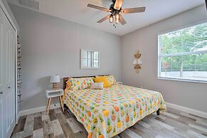 Airy Crystal River Retreat w/ Backyard Oasis!