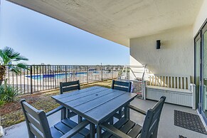 Miramar Beach Retreat - Beachfront & Poolside