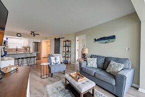 Waterfront Marco Island Condo w/ Pool + Hot Tub!