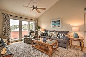 Breezy St Augustine Condo: Walk to Crescent Beach!