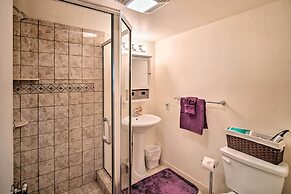 5 Mi to Snow Summit: Cabin w/ Deck & Fireplace