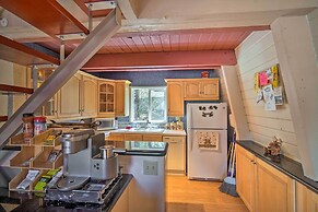 5 Mi to Snow Summit: Cabin w/ Deck & Fireplace