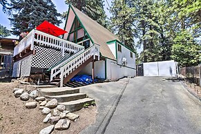 Running Springs A-frame w/ Deck & Mtn Views!