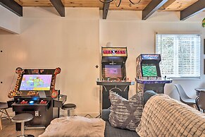 Modern Cabin w/ Game Room & Deck, Near Skiing