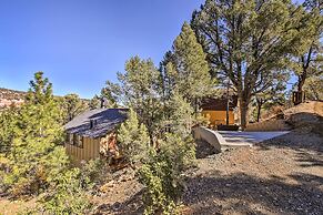 5 Mi to Big Bear Mtn Resort: Cozy Cabin w/ Deck