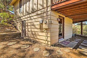 5 Mi to Big Bear Mtn Resort: Cozy Cabin w/ Deck