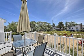 Plum Island Retreat ~ 1-block Walk to Beach!