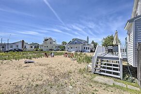 Plum Island Retreat ~ 1-block Walk to Beach!